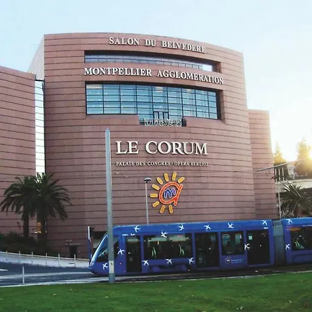 Le Corum 2 Chambres, Parking, Wifi, Clim, Centre Appartement *