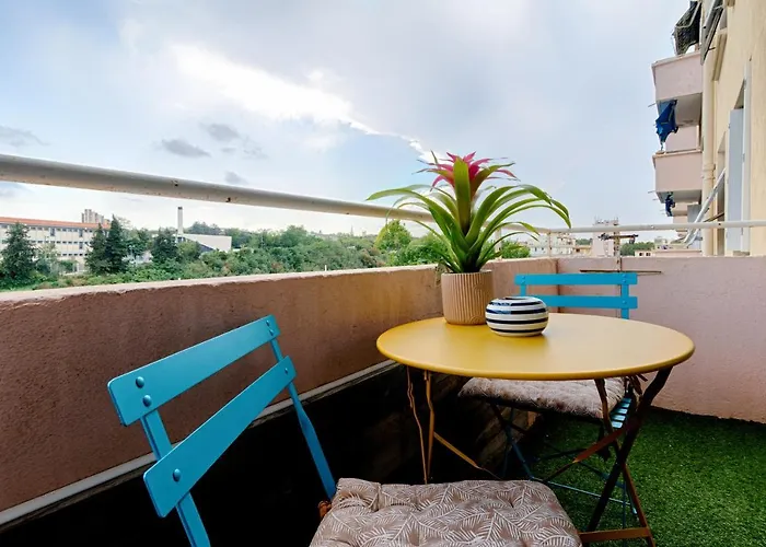 006 - Le Corum 2 Chambres, Parking, Wifi, Clim, Centre Apartment *