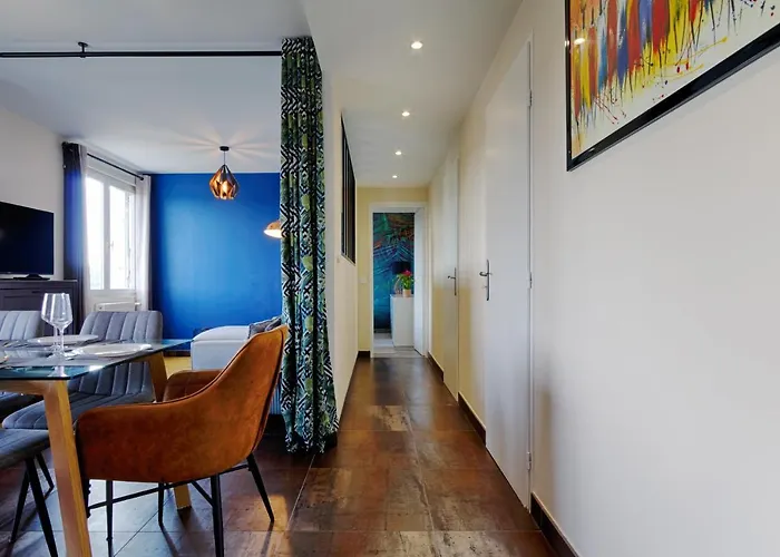 006 - Le Corum 2 Chambres, Parking, Wifi, Clim, Centre
