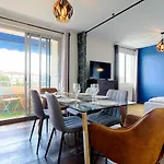 006 - Le Corum 2 Chambres, Parking, Wifi, Clim, Centre アパート *
