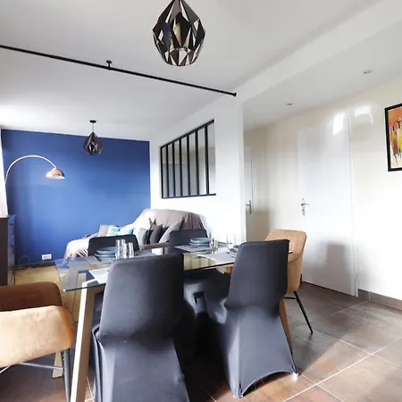006 - Le Corum 2 Chambres, Parking, Wifi, Clim, Centre