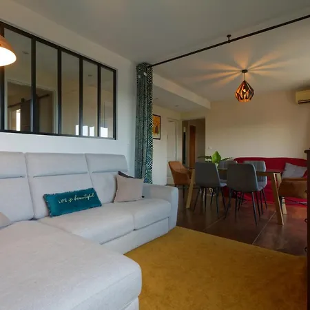 Daire 006 - Le Corum 2 Chambres, Parking, Wifi, Clim, Centre